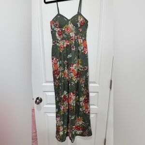 Nice floral jumpsuit